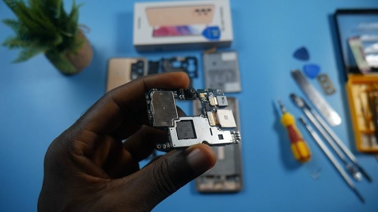 Galaxy A53 5G Teardown reveals why Samsung is hiding the chipset inside