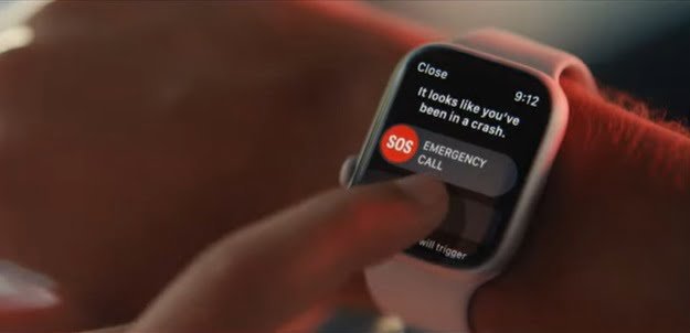 Apple Watch series 8 emergency feature