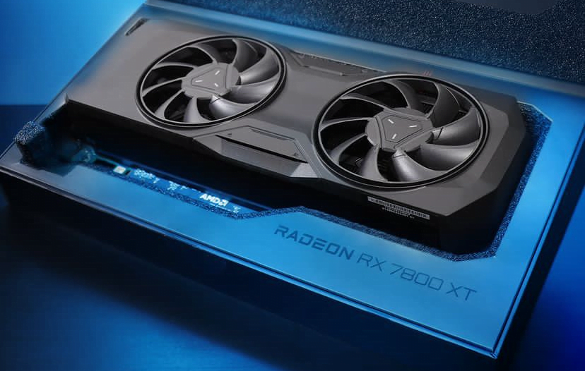 AMD Radeon RX 7800 XT vs Radeon RX 6800 XT: Which is Better?